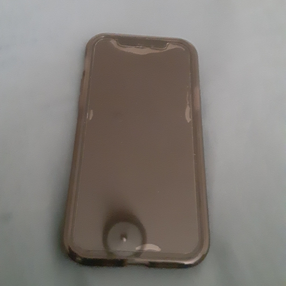 iPhone12 - Picture 2 of 3